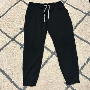 Black vuori joggers.  Size medium